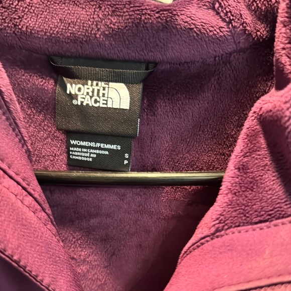 The North Face windwall Maroon Hooded Jacket NWT S - Picture 5 of 16